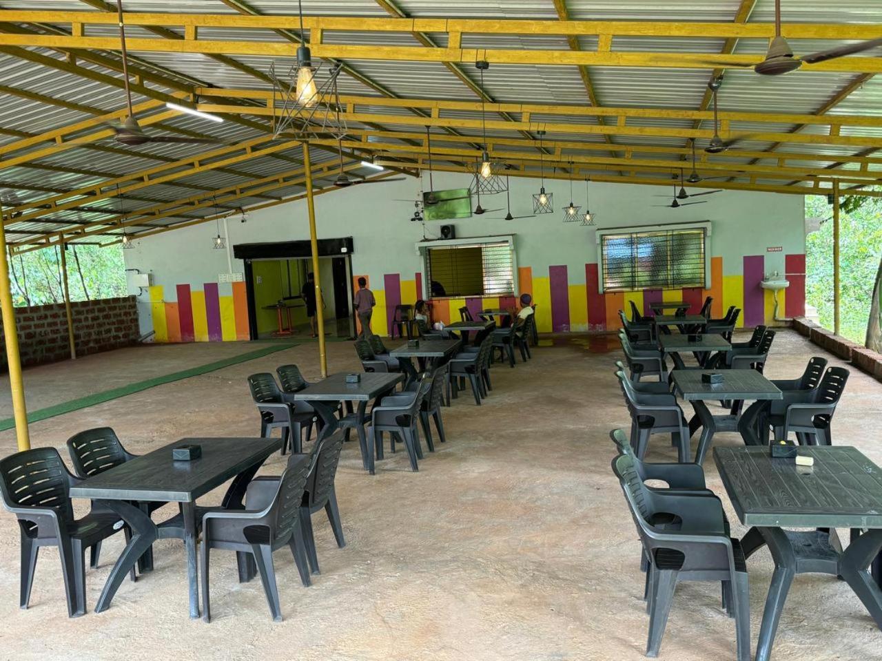 Hotel Shalini Palace Ratnāgiri Eksteriør bilde